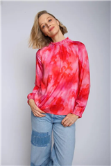 Emily van den Bergh red pink batik blouse